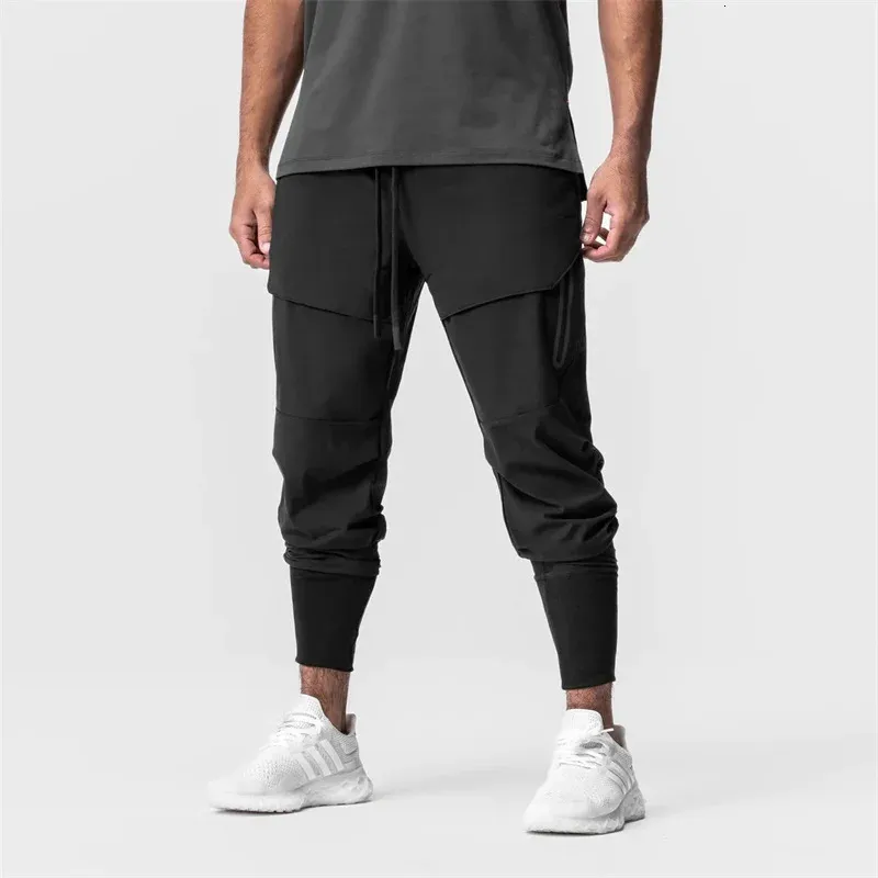 Printemps Automne Ropa Hombre Hommes Polyester Séchage Rapide Casual Sport Pantalon Fermeture Éclair Poches Joggers Tactique Fitness Pantalon Pantalon de Survêtement 240228