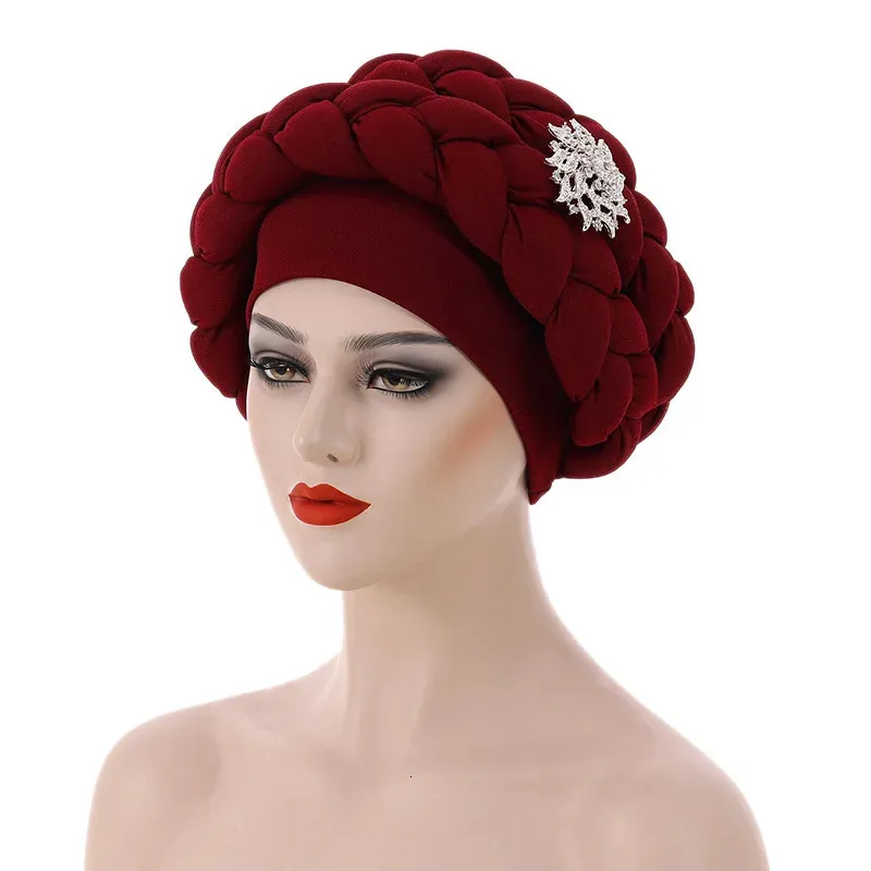 Elegant Red Studded Headwrap Elegant Knotted Rhinestone Studded Headband – Boots N Bags  main image 3