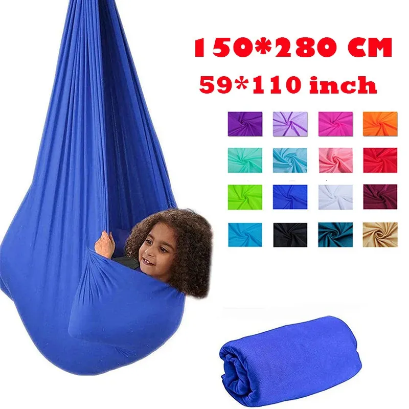 Hamac de yoga aérien pour enfants Balançoire de thérapie d'intérieur pour enfants Pilates Soie Home Fitness Snuggle Hamac câlin 150 * 280 CM 20 Couleur 240223