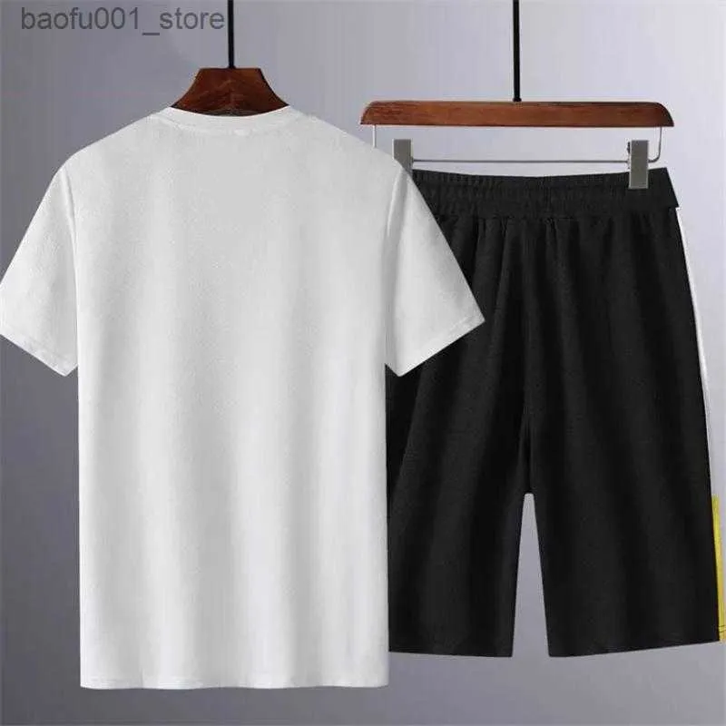 Tute da uomo Tute da uomo Casual Due pezzi Set Estate Leggero Asciugatura rapida T-shirt a maniche corte Uomo Pantaloncini Pantaloni Abbigliamento sportivo Tute a due pezzi Q240228