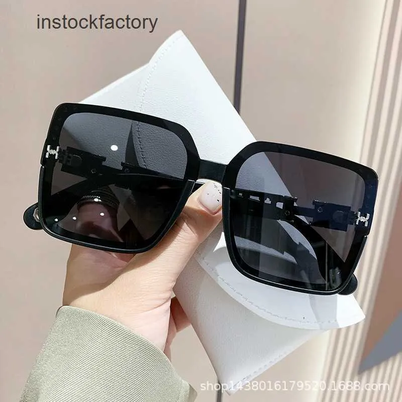 Original 1to1 Net red box sunglasses for womens new high-end sense H-home street photo UV resistant travel driving 848 RHQG