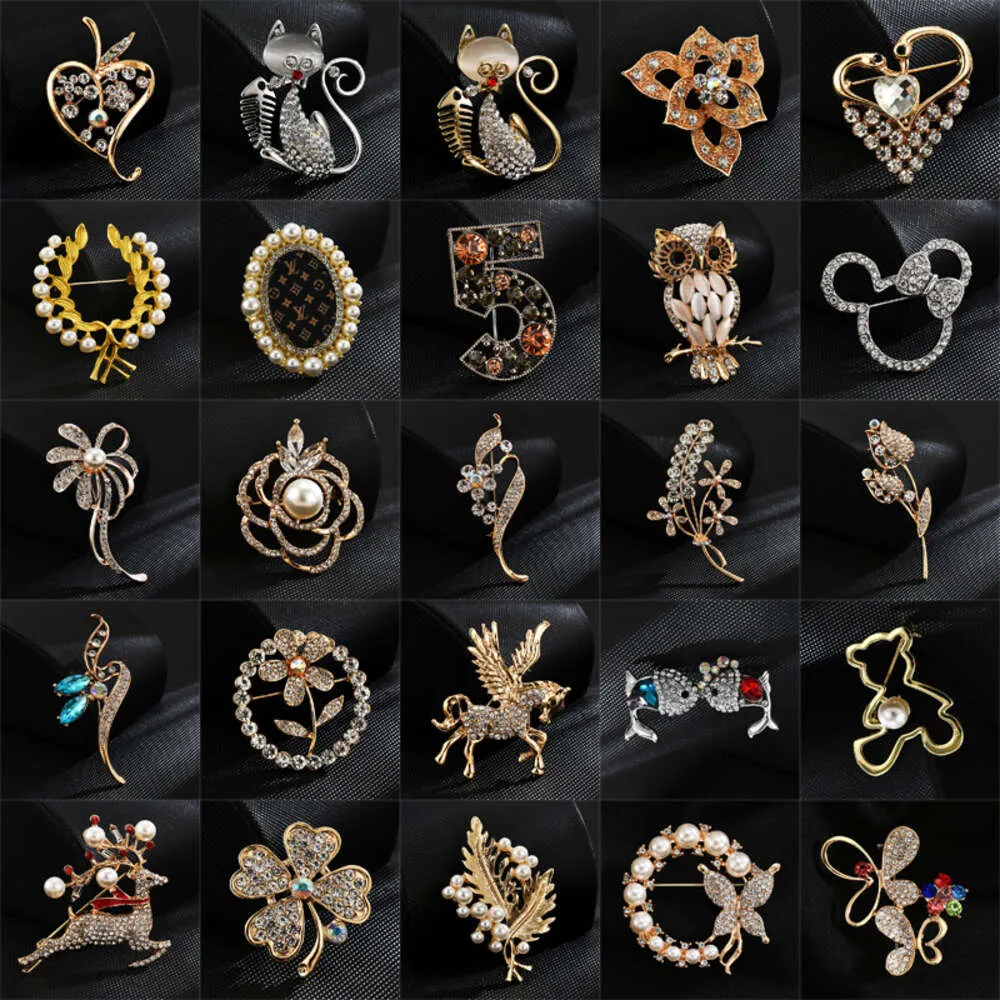 High End Niche, Light Suit, Bow, Rhinestone Brooch, High-end Alloy, Creative Clothing Accessories
