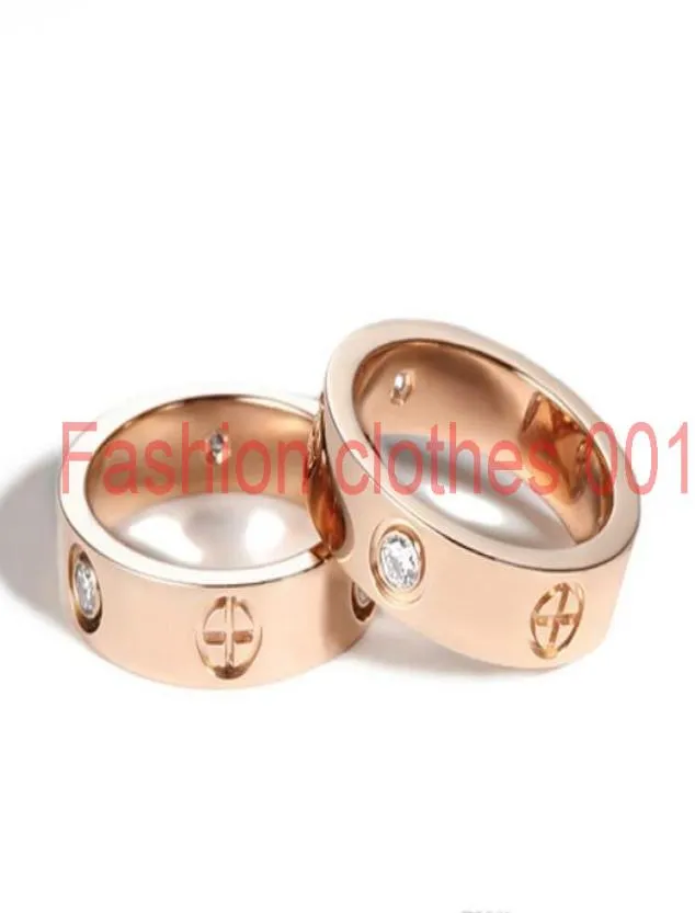 2021 Anelli in acciaio inossidabile al titanio per donna Uomo gioielli Coppie Cubic Zirconia Oro Argento Anelli in oro rosa con sacchetto rosso 4mm 6mm2327235