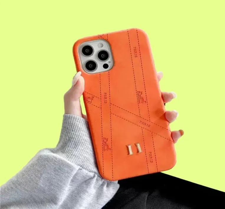 Modedesigner lädertelefonfodral för iPhone 13 pro max 12 11 xs xr 8p 7 h bokstav fodral rosa orange phonecase stötsäkert täckning 71073171