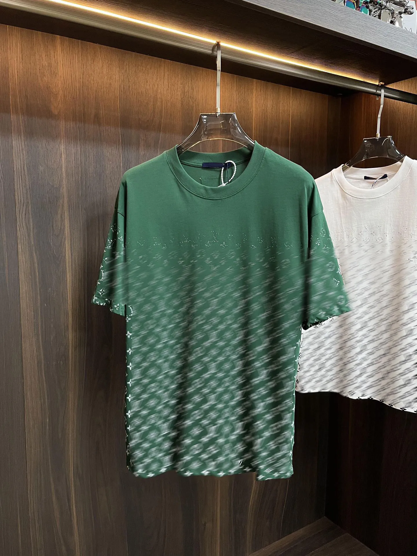 여름 남자 패션 트렌드 티셔츠 인쇄 그라디언트 디자인 면화 셔츠 매일 캐주얼 Tshirt