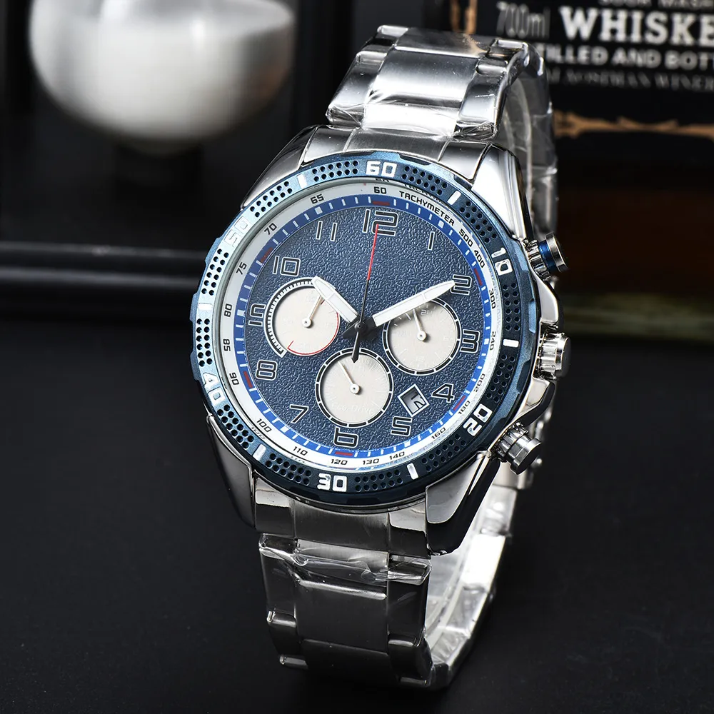 DHgate.com:Mens Quartz Watch with Subdial Work Chronograph