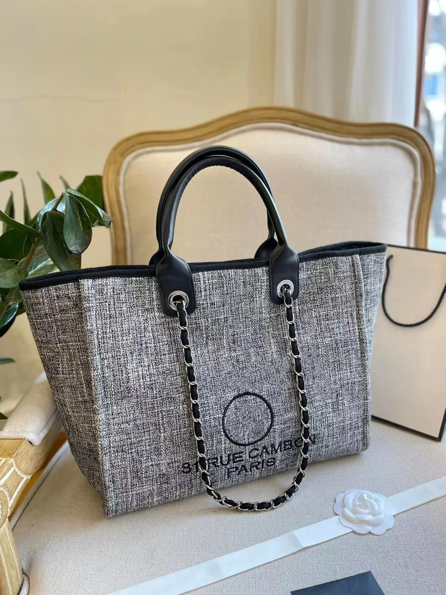 2024 Designer Grote Deauville Strandtassen Luxe Handtassen Portemonnee Winkel Reizen Schoudertas Dames Heren Parelketting Tas Emmer Mode Crossbody Reistas