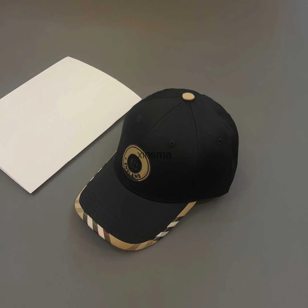 Stingy Brim Designers hat luxury Letters Baseball Cap Stripe stitching Women Ball Caps Outdoor Travel hat very good 240229