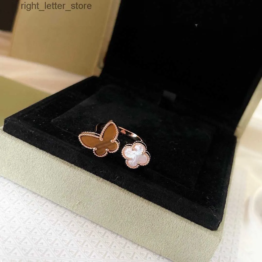 Ringar Vintage Rings Perlee Brand Designer Copper Double Farterfly Four Leaf Clover Flower Charm Open Ring for Women Box Gift 240229