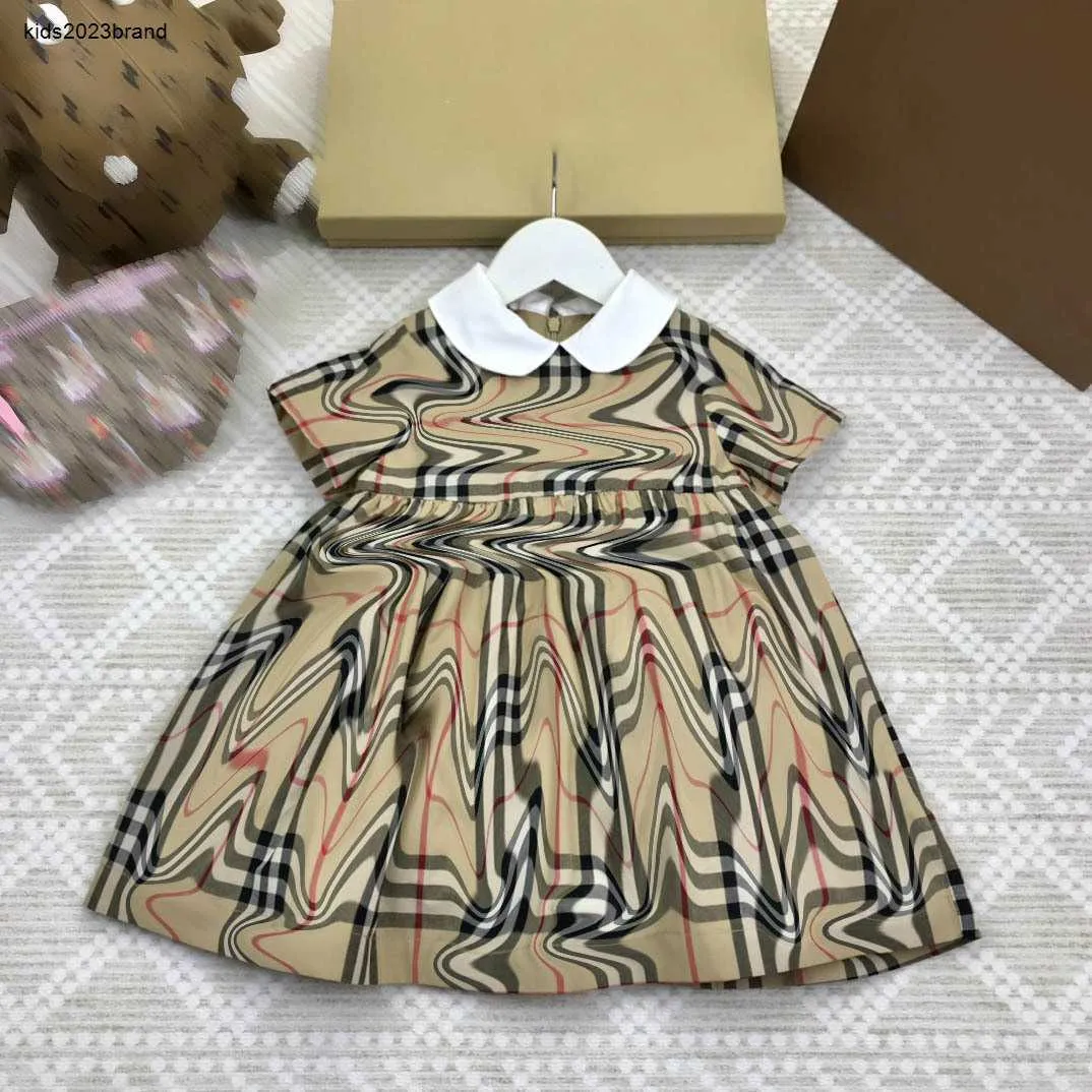 Nowa dziewczyna sukienki biała lapa sukienka księżniczka Summer Sumpr Baby Spirt Rozmiar 80-120 cm Designer Designer Wander Checker Child Frock 24Feb20