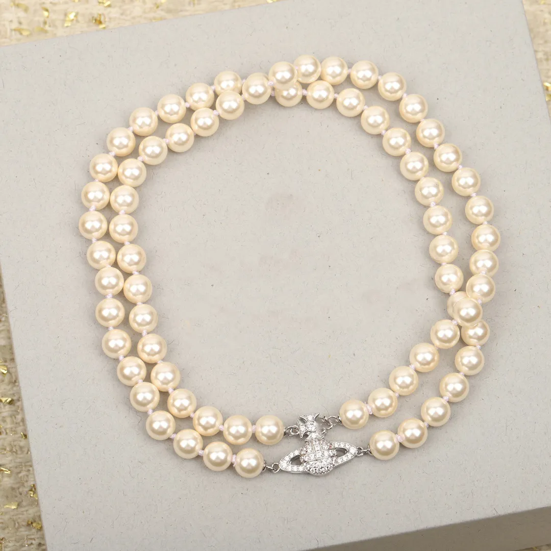 デザイナーペンダントネックレスレターViviane Chokers Luxury Women Fashion Jewelry Metal Pearl Necklace CJeweler Westwood 738