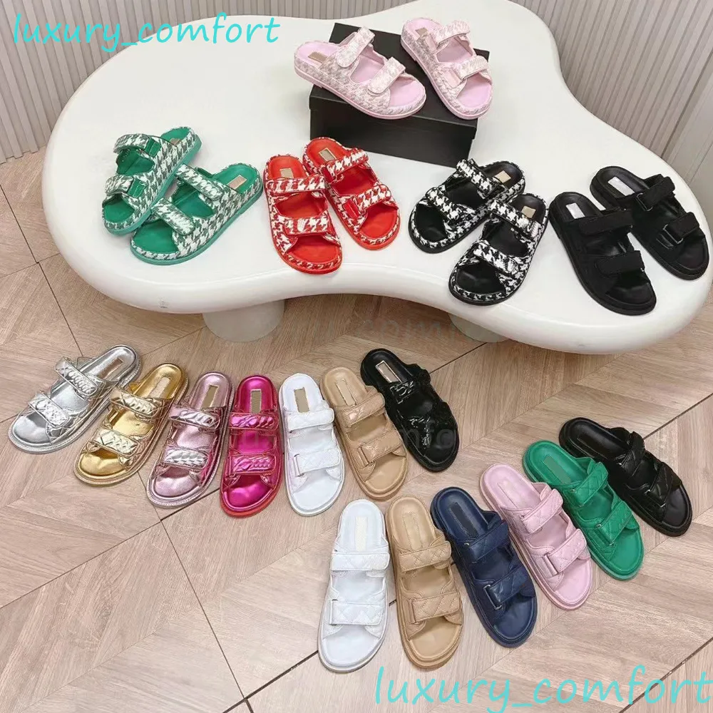 2024 SS Dad Sandálias Slides Sapatos Mulheres Mule Slide Sapatos Baixos Beach Designer Sandálias Sapatos de Luxo Slip On Sem A Alça Traseira Verão Acolchoado Couro Tamanho 35-42 Novo