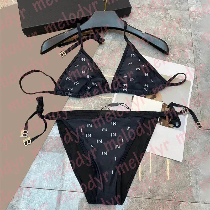 المصمم الأسود بيكيني مجموعة رسائل طباعة ملابس السباحة للنساء الصيفية شاطئ السباحة بيكويني مثير الرسن بدلة الاستحمام