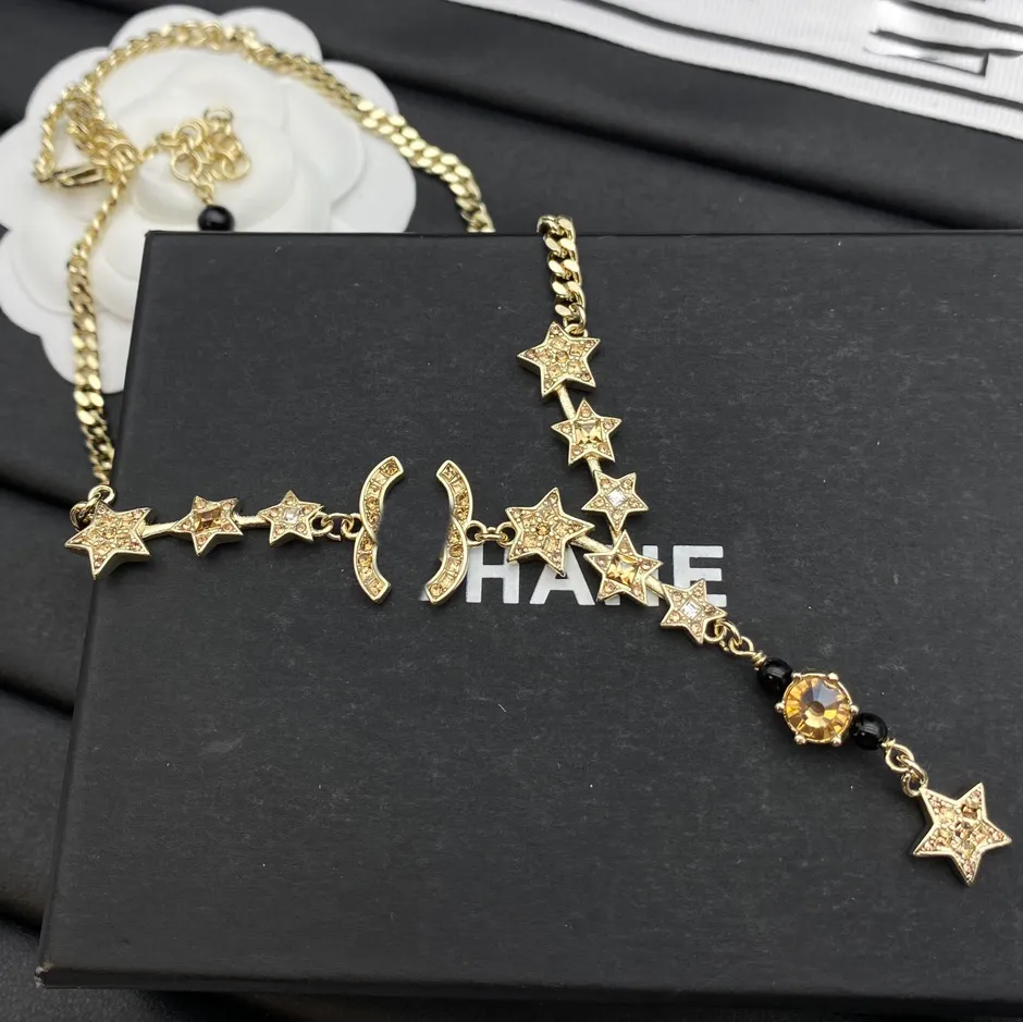 High Quality Gold Plated Star Pendant Necklace Charm Chain Fashion Women Copper Luxury Designer Double Letter Necklaces Choker Pendants Wedding Jewelry Love Gifts