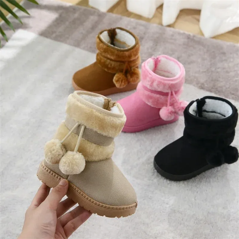 Outdoor New Winter Furry Shoes Girls with Cute Hairball Baby Kids High Top Snow Boots Antiproof Warmer School Children Fur Boots E08014