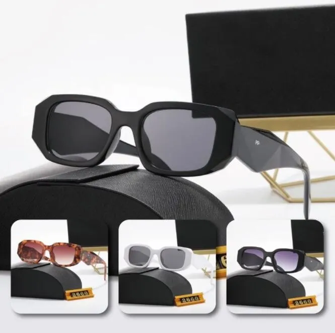 Lyxdesignermärke Solglasögon Designer Solglasögon Högkvalitativ glasögon Kvinnor Män Glasögon Womens Sun Glass UV400 Lens unisex Hot Solglasögon för kvinnor