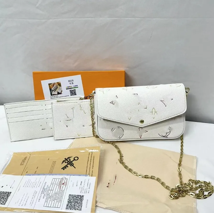 Enkel kedja Pull Box Designkedja Three-Piece Card Bag Facebook Samma stil Frontstycke Flower Påsar för kvinnor