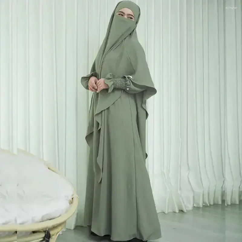 Ubranie etniczne 16 kolorów 2 -częściowy zestaw Abaya set Eid Ramadan długie sukienki pasujące warstwa Jazz Crepe Khimar Hurtowa modlitwa Muzułmańskie kobiety