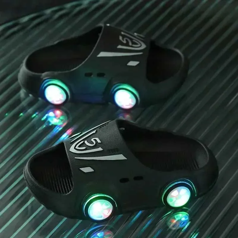 Zapatilla para niños deslizador luminoso en forma de coche zapatos de moda y lindos para niños y niñas baño deslizador para niños J240228