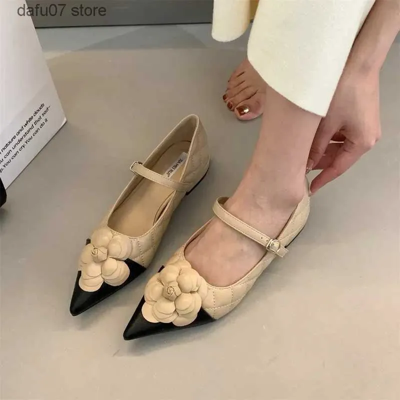 Chaussures habillées de haute qualité à talons épais décontractés pour femmes style coréen mode bouche peu profonde fleur Zapatos de Mujer 2024H24229