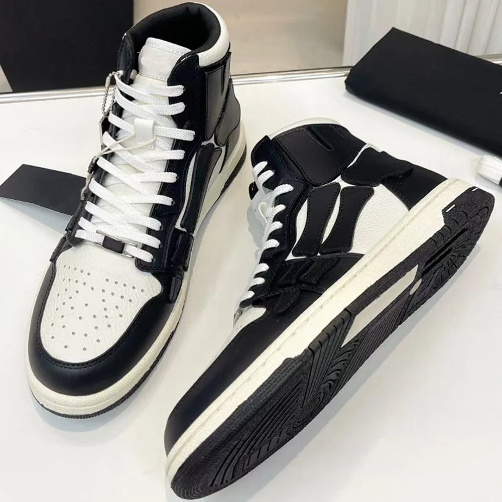 Dames Designer Nieuwe Stijl Bone Logo Patroon Leer Casual Sportschoenen Verhoogde Mode Hoge Top Lage Top Paar Bone Sneaker Maat 35-45 voor dames