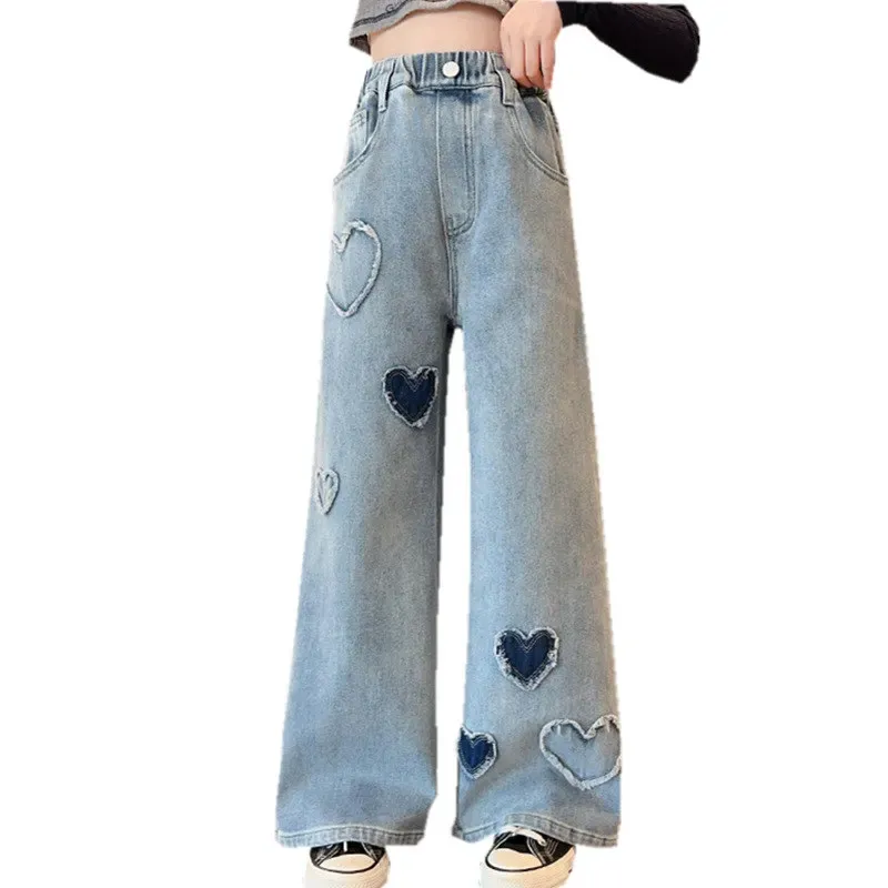 Брюки для больших девочек, школьные широкие брюки с сердечком, повседневные свободные 2023, новые весенние модные длинные джинсы, детские брюки в корейском стиле