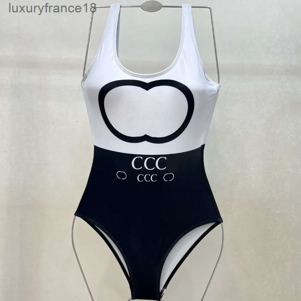 gucci burberry chanel versace fendi prada louis vuitton balmain dolce gabbana Вы Costume da bagno donna bianco nero G Costumi da bagno Designer One Peice Bikini di lusso Donna sex