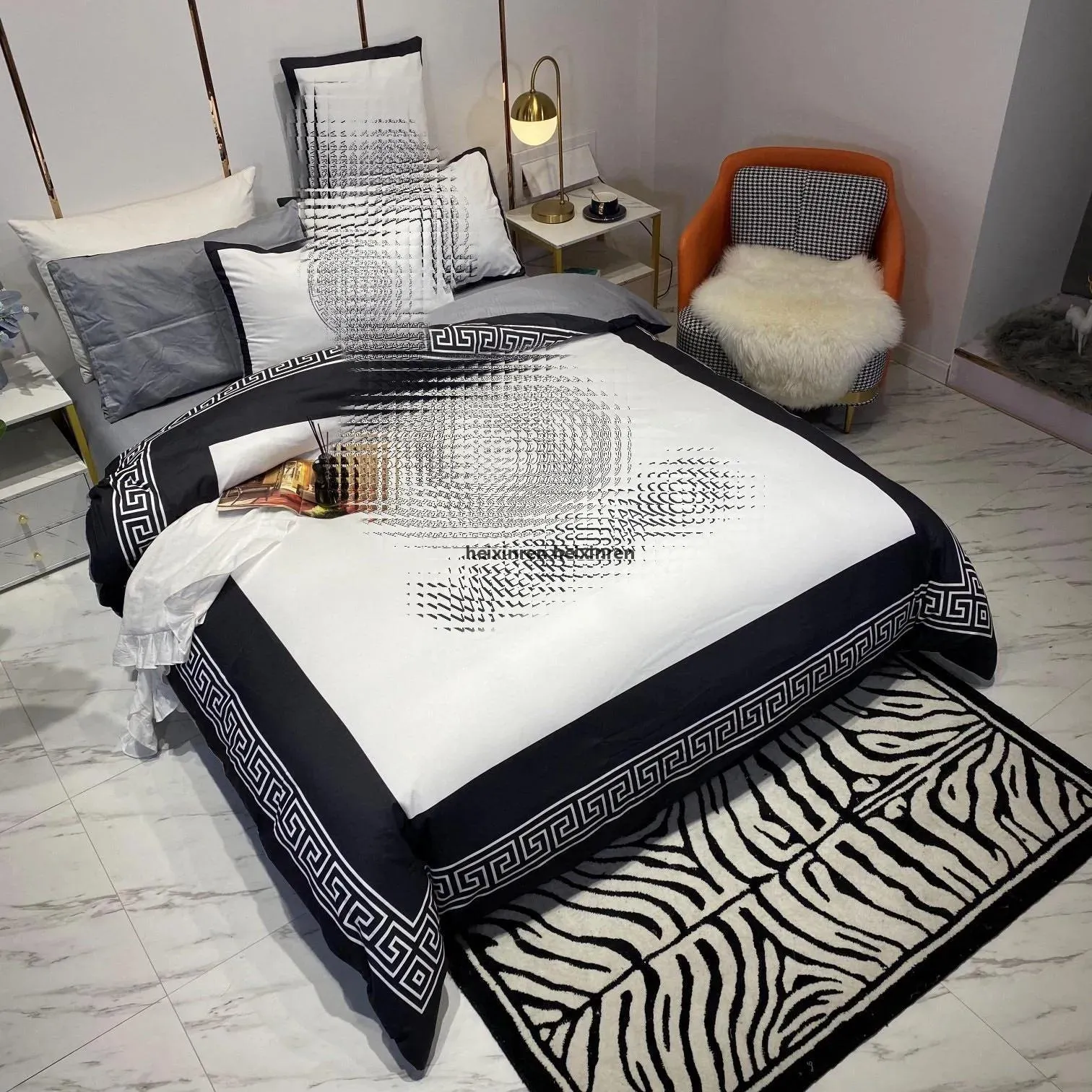 G Designer King Size Bedding Sets 4pcs /Set Printed Silk Queen Duvet Cover Bed Sheet Fashion Pillowcases Comforter Covers Bedding Sets