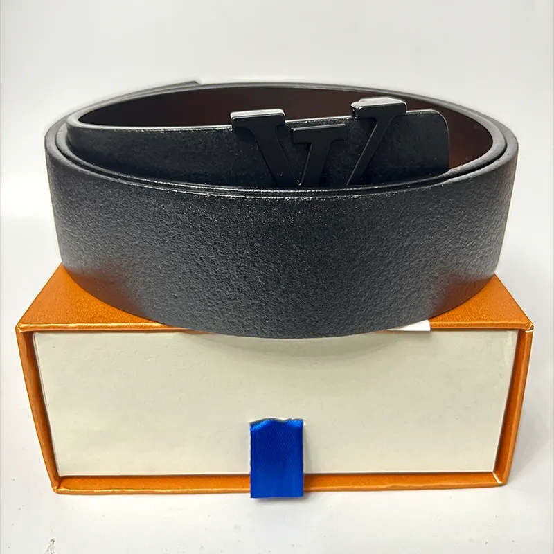Mens belts Designer belt ceinture Fashion smooth buckle Belt women real Leather Waistband Cowhide Belt Classic Casual cinturone unisex de diseno with box for gift