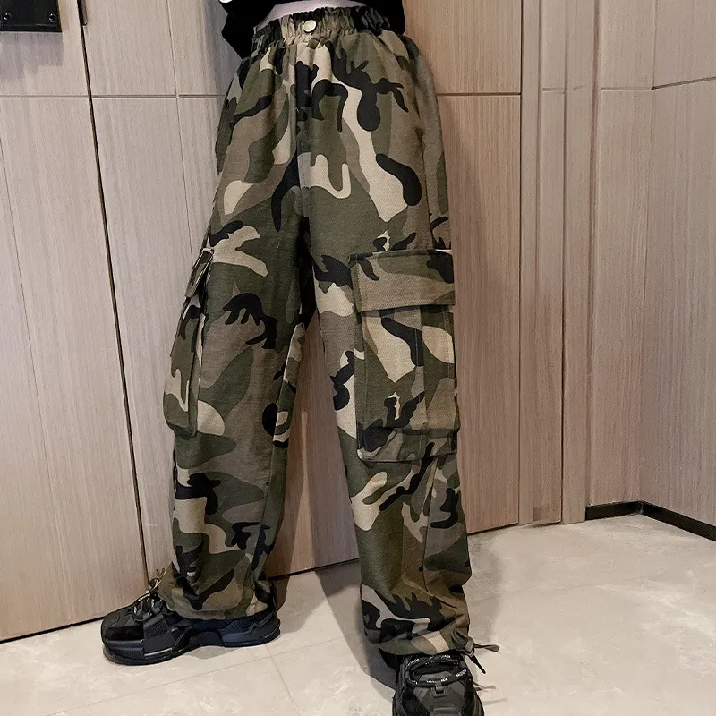 2024 Spring Teenagers camouflage casual trousers big boys girls high waist loose cargo pants autumn winter old kids elastic rib anklers trouser Z5766