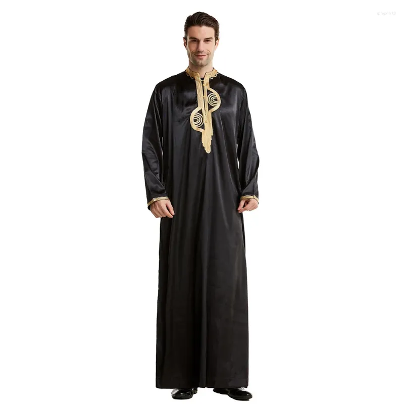 Abbigliamento etnico Uomini musulmani Dubai Arabia Ricamo Kaftan Robes Maniche lunghe Colletto alla coreana Eid Jubba Thobe Abito arabo Islam Medio Oriente