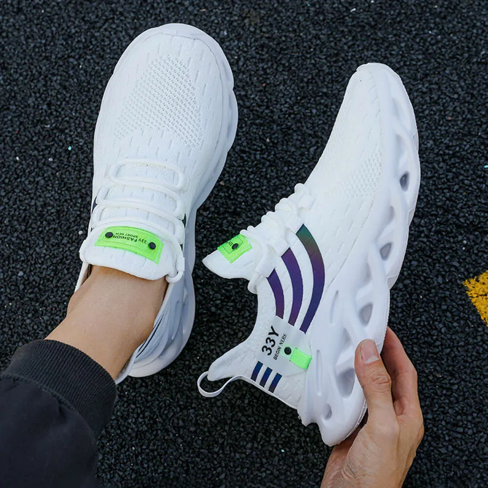 Mens Breathable Running Shoes Lightweight & Comfortable