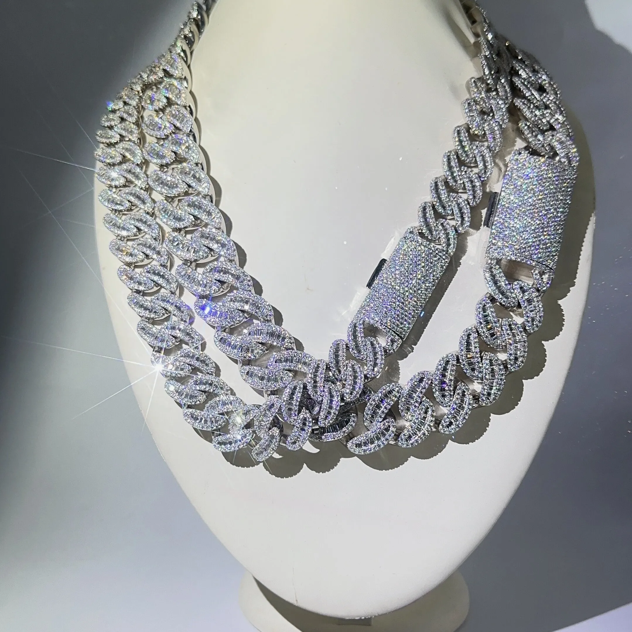 Collar Cadena Eslabon Cubano Grueso Plata Esterlina Hombre Plata | Meses sin interés Collar Cadena Eslabon Cubano Grueso Plata Esterlina Hombre Plata | Meses sin interés
