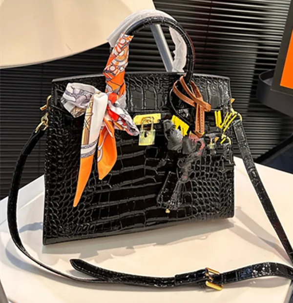 Elegance paris bag sale