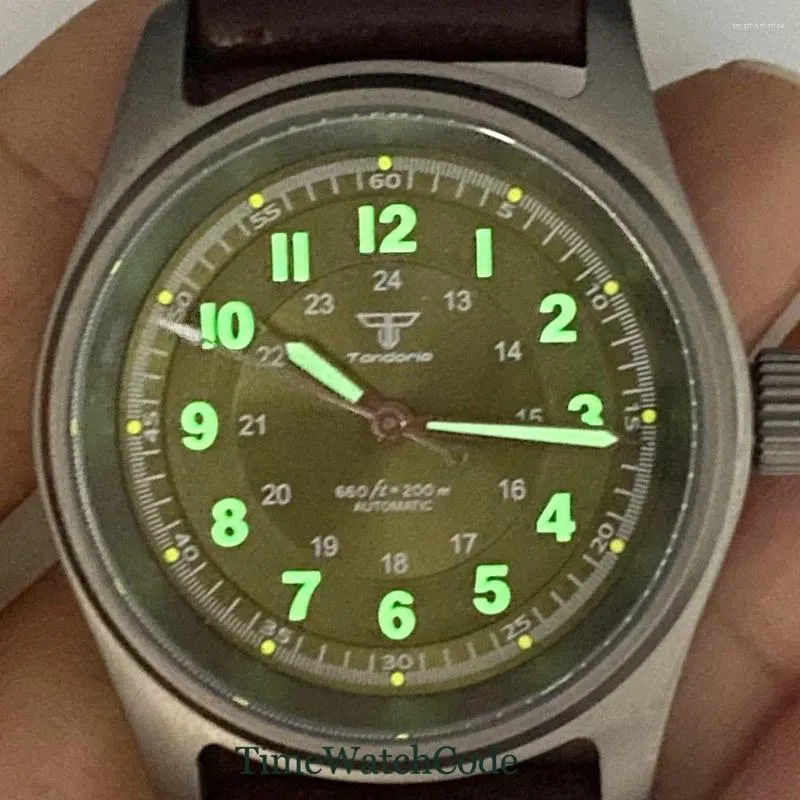 メンズチタンダイビングウォッチ、反アレルギー36mm、サファイア 