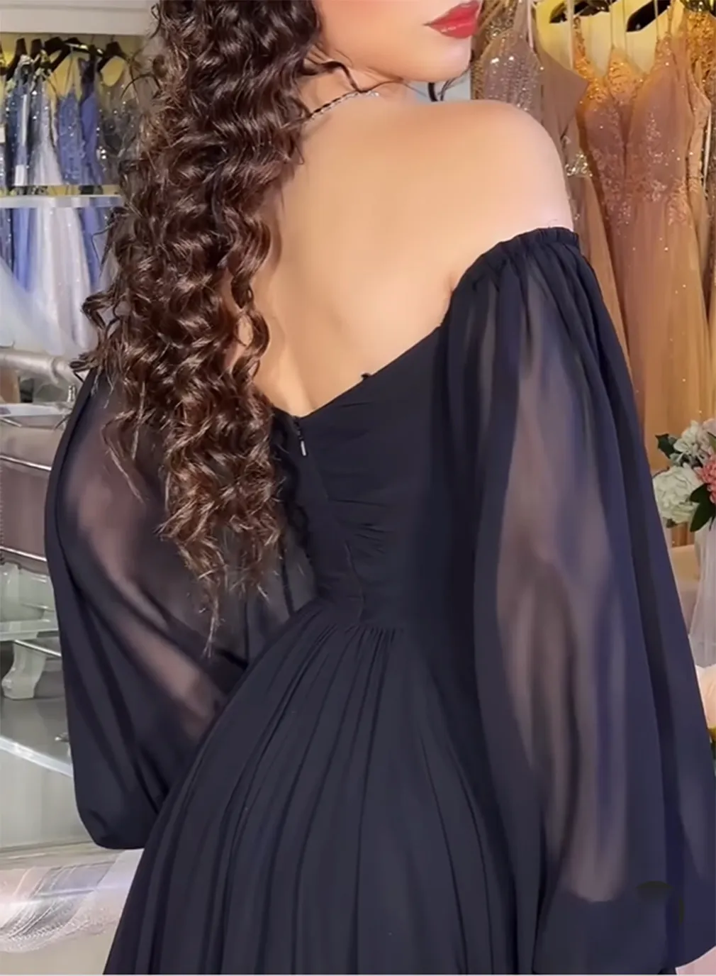 slim fit dress slacks One-Shoulder Tight Long Prom Dress main image 0