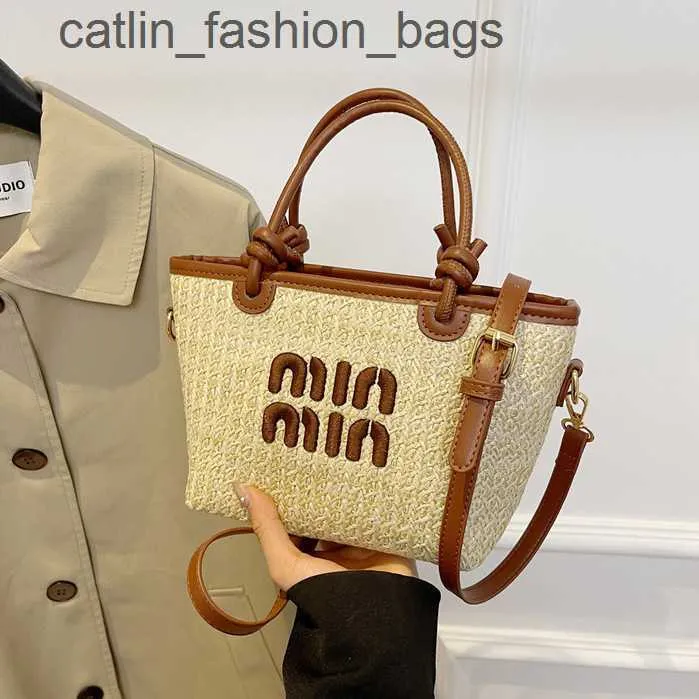 DHgate Mori Girl Small Woven Handbag Straw Crossbody Bucket Bag for Summer Bags Luggage Accessories