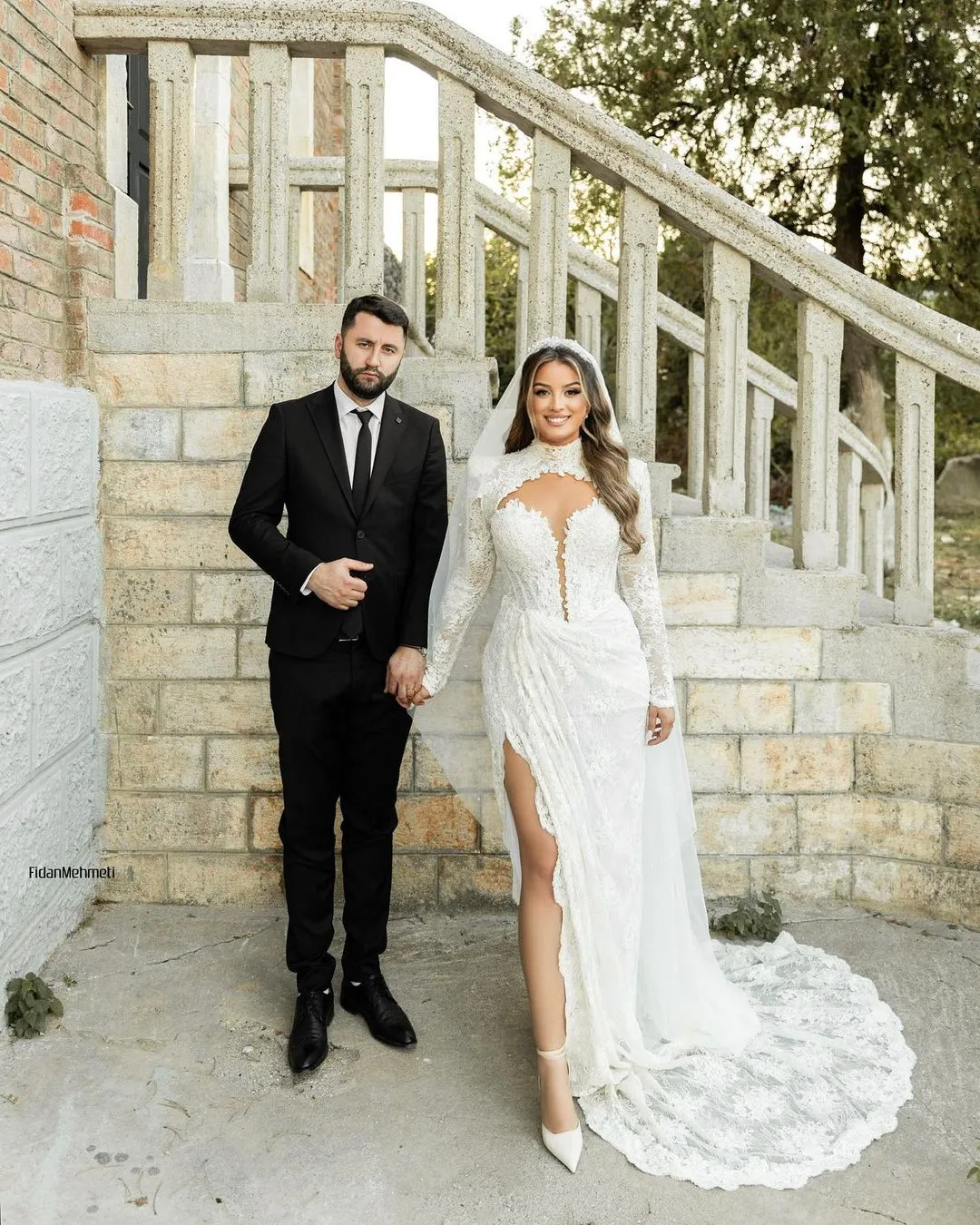 sachin and babi light blue dress Berylove Women Ivory Wedding Dress Appliqued A Line Spaghetti Straps Long Bridal  Dress