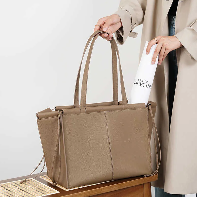 2024 Fashion Xuan Yan Bao Womens Faux Leather Shoulder Bag
