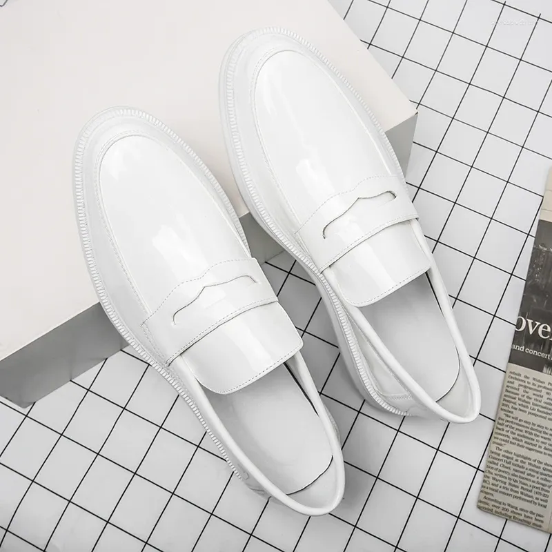 Casual schoenen voor heren, formele loafers maat 38-45, comfortabele herenschoenen, modieuze witte schoenen met kwastjes, geschikt voor bruiloften._voghion.com