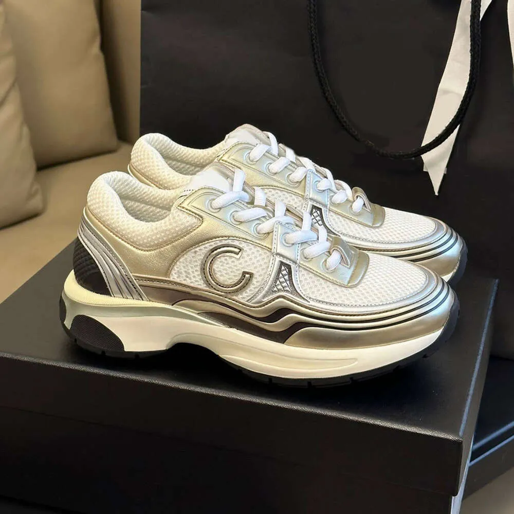 Designer Shoes Women s Luxury Sequin Sneakers White Platform Casual Lace Up Shoes 2024