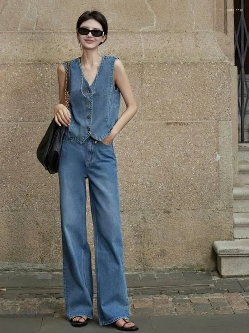 Retro Blue Denim Vest and Wide Leg Pants Two-Piece Set: Stylish Summer  Outfit for Women