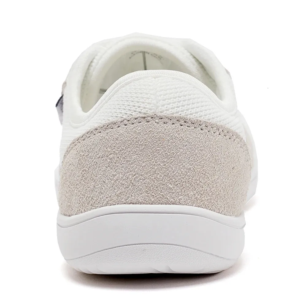 ®️®️®️ Minimalist Barefoot Shoes: Unisex Zero Drop Sole Wide Toe