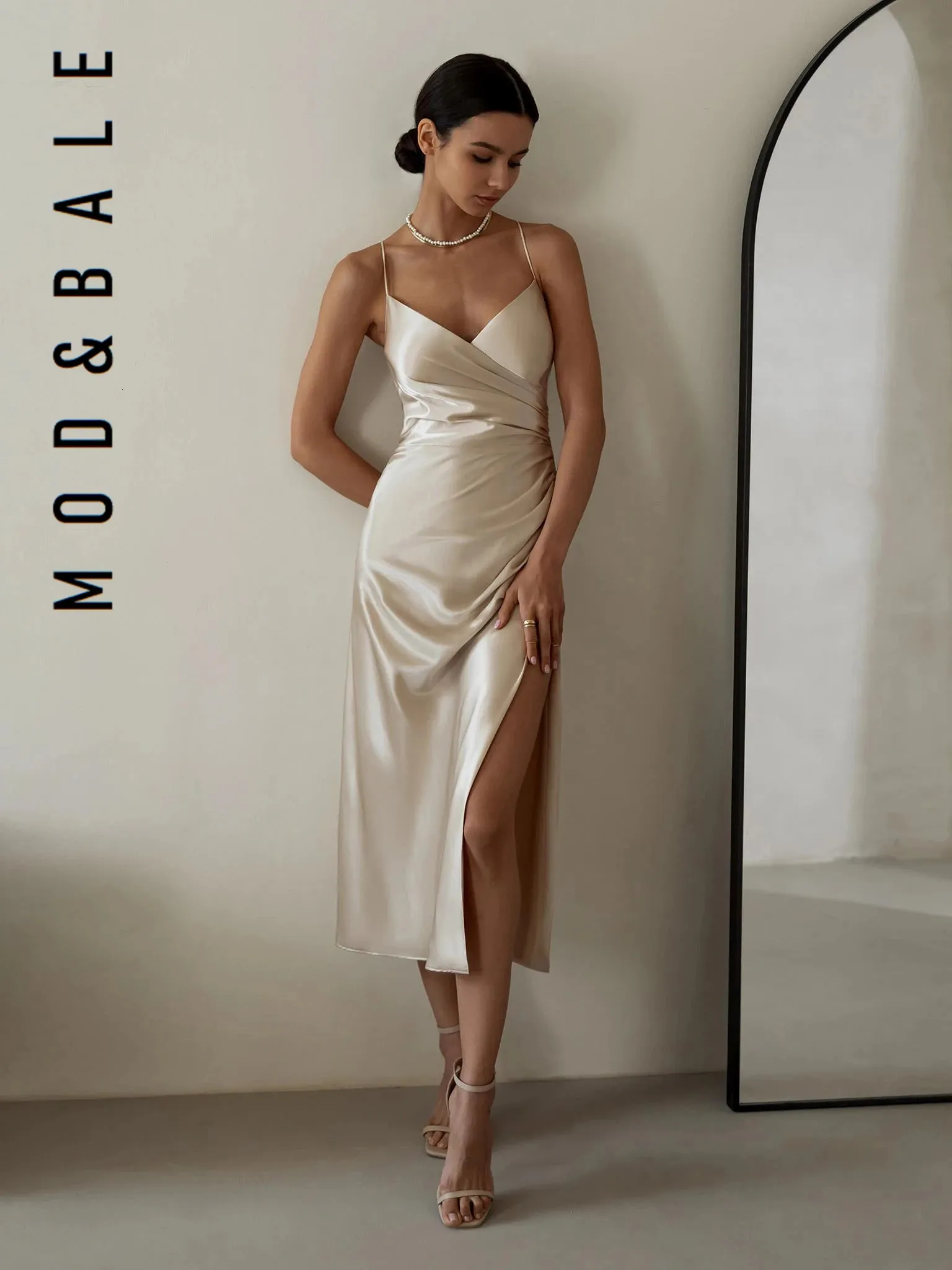 Save Big on Bulk Night Out Midi Dress Satin Midi Dress: Elegant Sleeveless  Cocktail Dress For Summer Parties \u0026 Evening Events | Best Deals on DHgate Satin Midi Dress: Elegant Sleeveless Cocktail Dress For Summer Parties \u0026  Evening Events From Powerstore02, $12.01 In Bulk | DHgate.Com