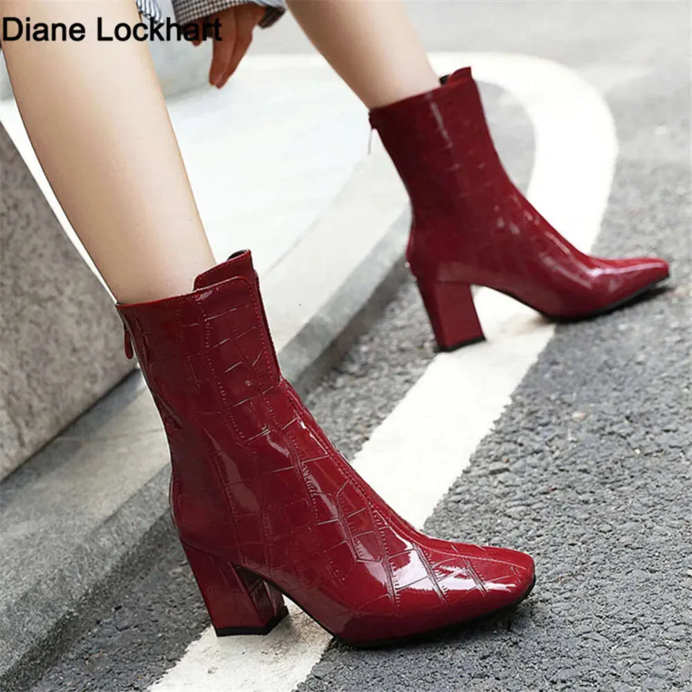 DHgate.com:Womens Square-Toe Zip-Up Ankle Boots: Stylish PU 
