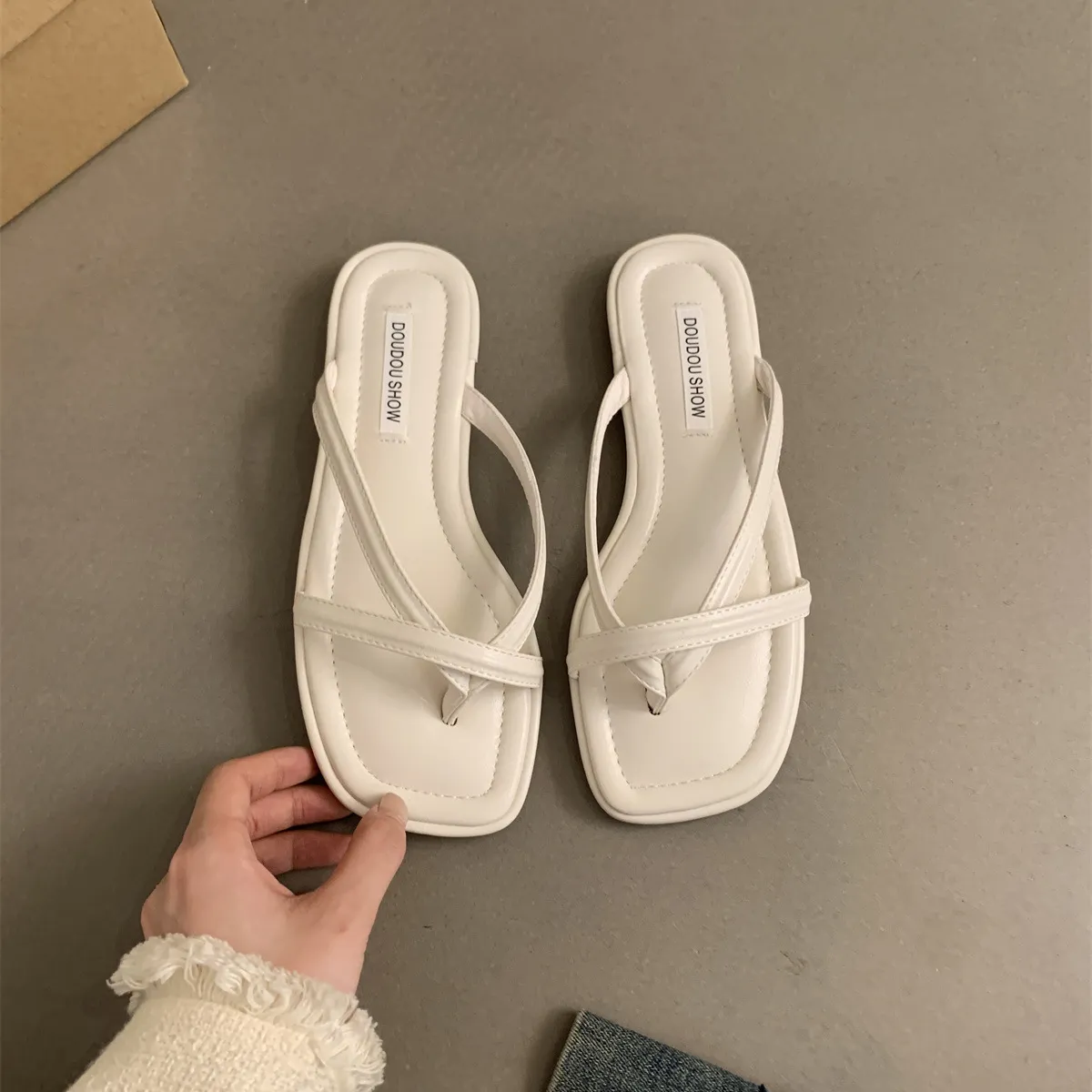 Summer Comfort: Ladies Elegant Low Heel Beach Walk Slippers Shop