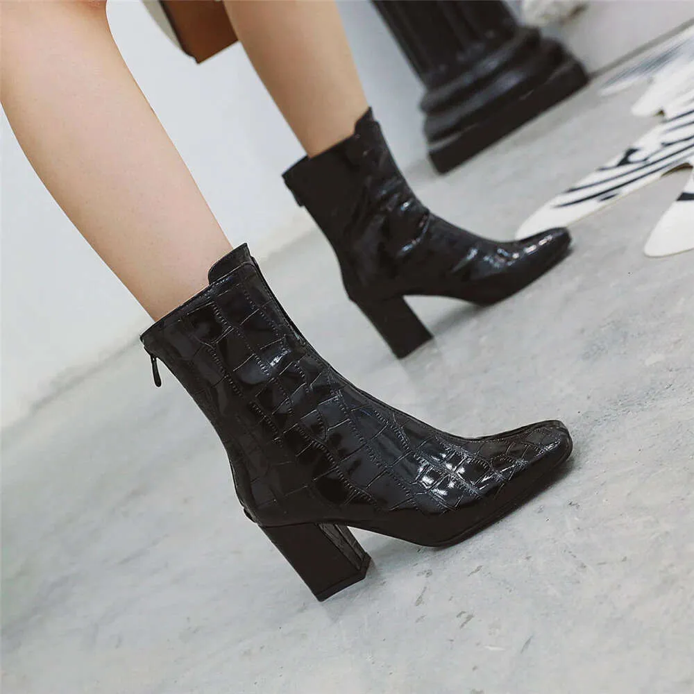 DHgate.com:Womens Square-Toe Zip-Up Ankle Boots: Stylish PU 