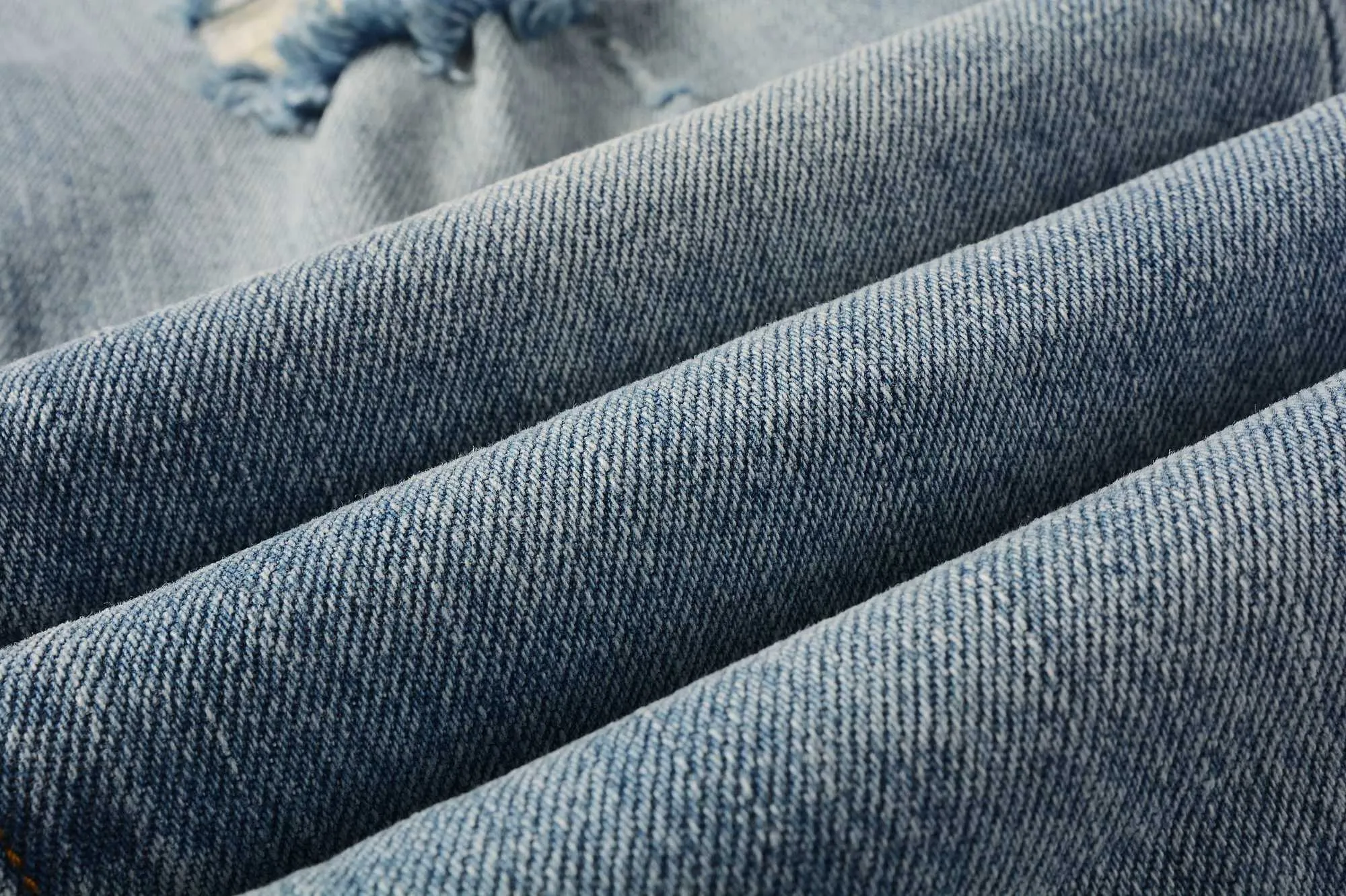 Jeans da uomo con spacchi al ginocchio in resina viola ROCA a vita bassa e skinny, pantaloni da uomo di nuova tendenza alla moda americana High Street_voghion.com