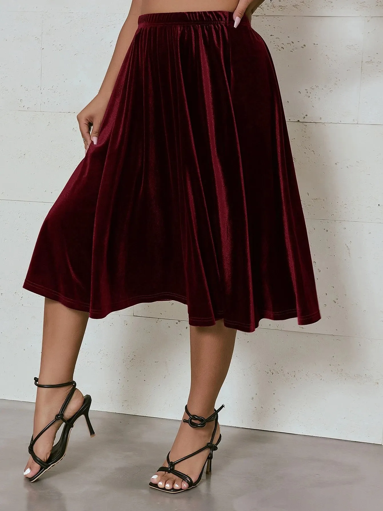 【OVERDUEFLAIR】LINK VELVET SKIRT_BLACK Plus Size Black Pleated Skirt, High Elastic Waist Velvet