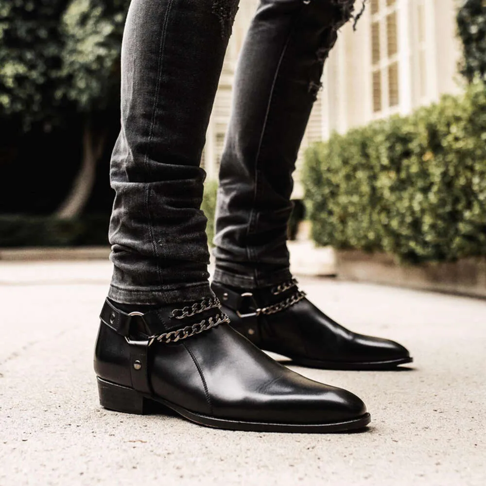 Business cowboy boots hotsell